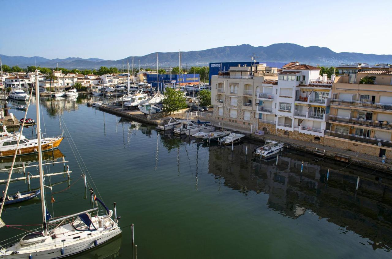 Pierre&Vacances Empuriabrava Marina Exterior foto