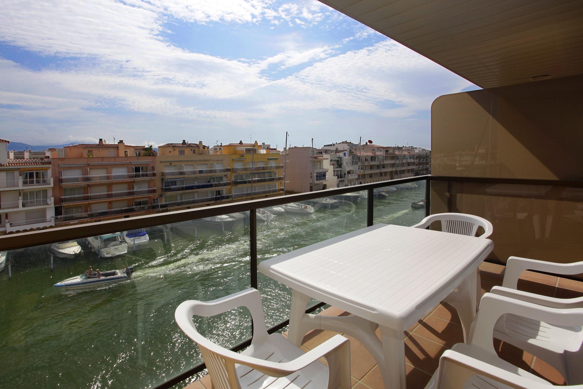 Pierre&Vacances Empuriabrava Marina Exterior foto