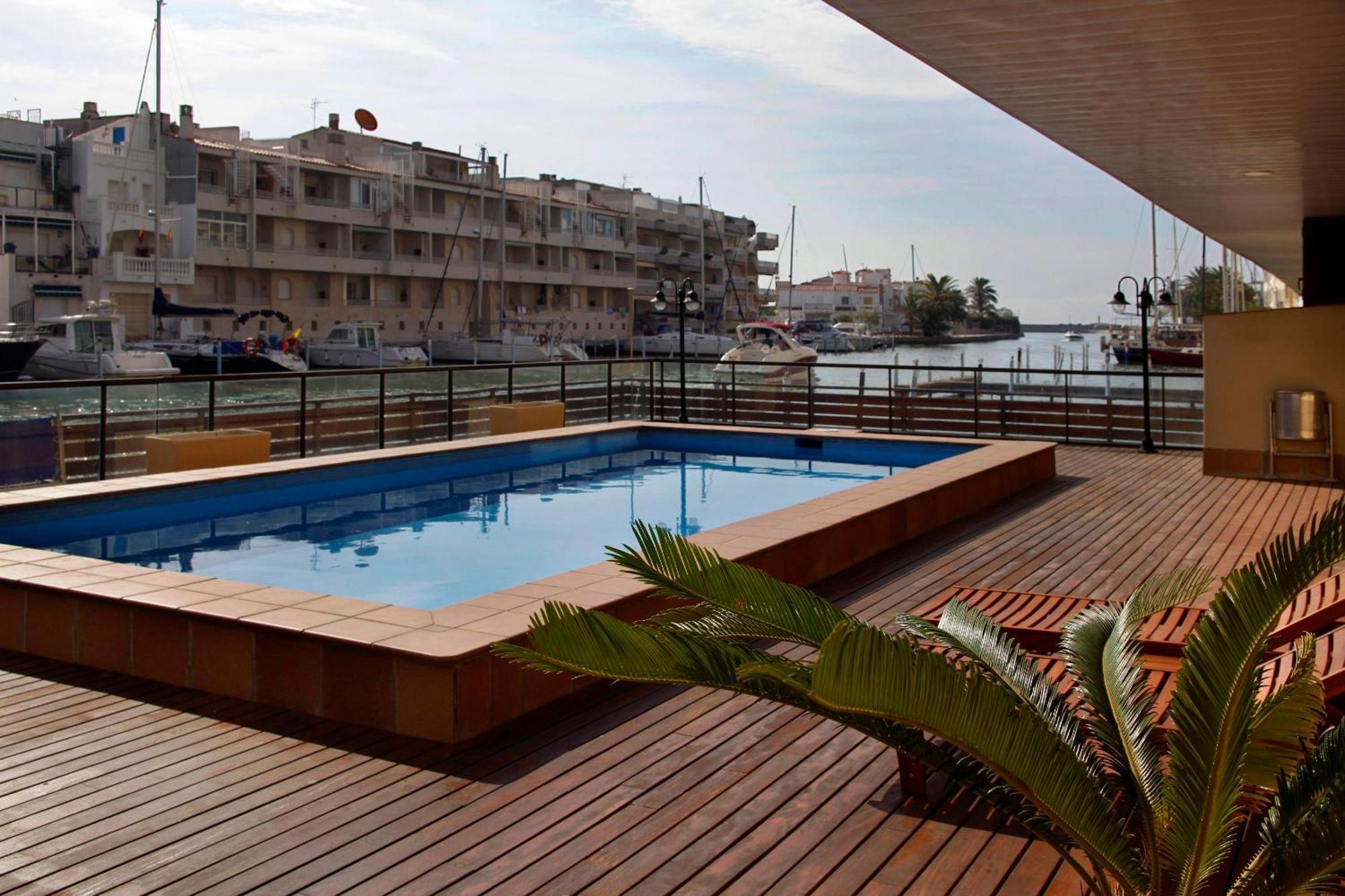 Pierre&Vacances Empuriabrava Marina Exterior foto