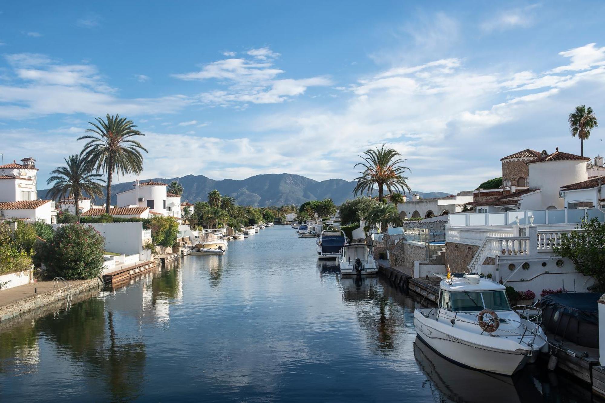 Pierre&Vacances Empuriabrava Marina Exterior foto