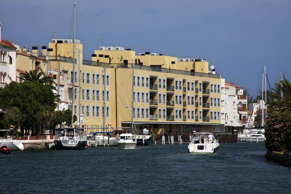 Pierre&Vacances Empuriabrava Marina Exterior foto
